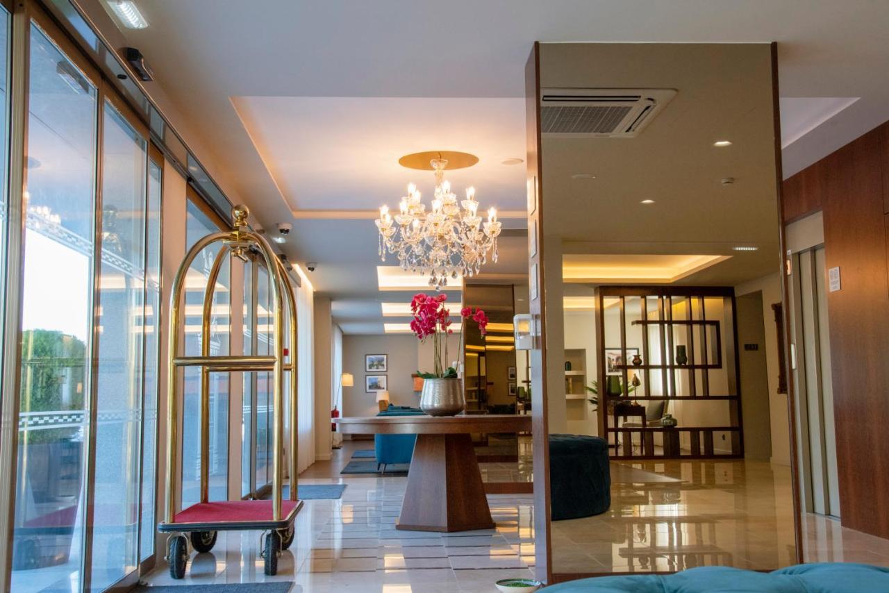 Luna Hotel de Tábua Esterno foto