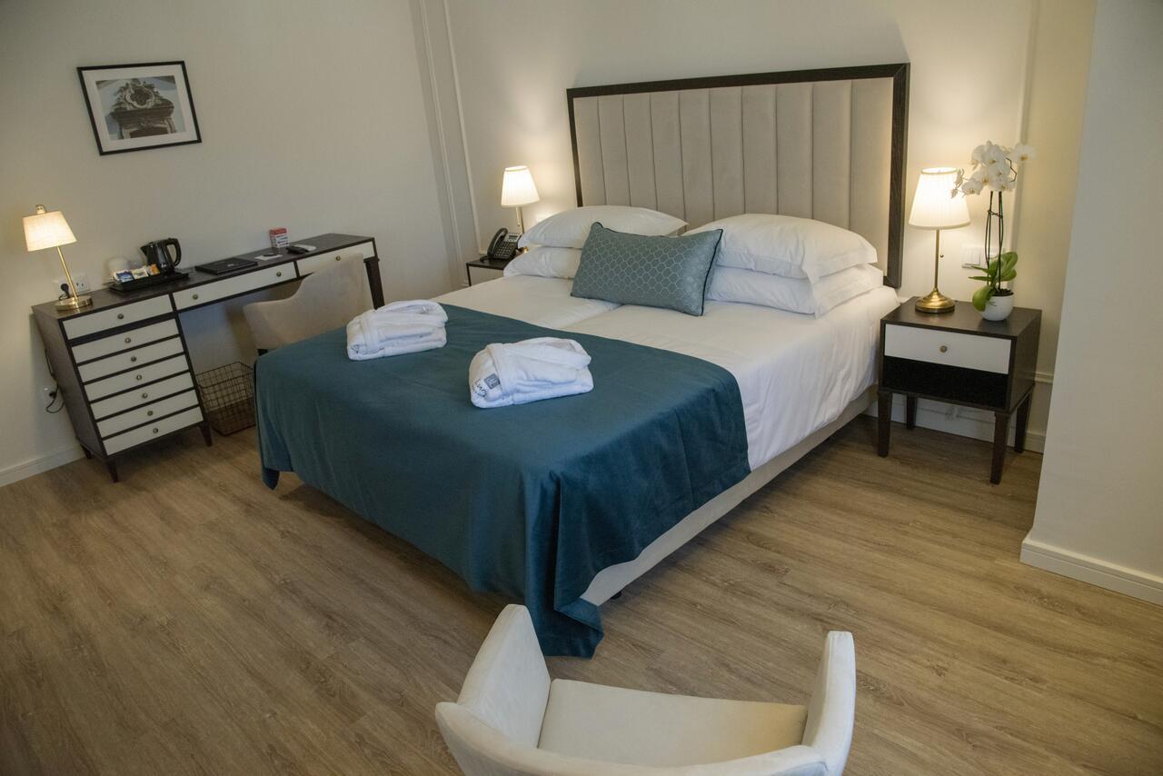 Luna Hotel de Tábua Esterno foto